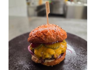 CheeseBurger