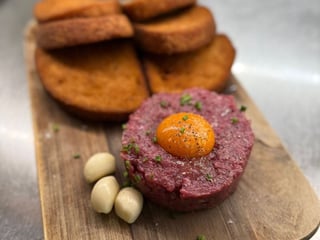 Tatarský biftek - Na nažrání 200g