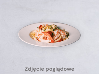 MAKARON KREWETKI W PESTO POMIDOROWYM