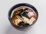Zupa miso z tofu