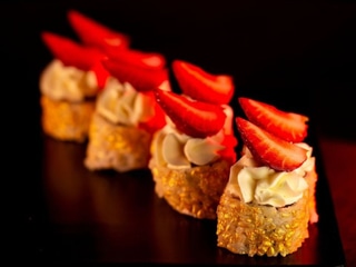 Рол Strawberry