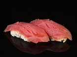 Nigiri tuńczyk