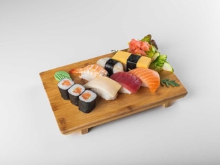 SUSHI SET malý 4 ks + 3 maki