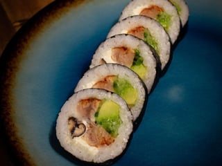 Futomaki z węgorzem