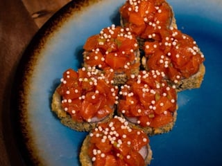 Futomaki w panko z tatarem