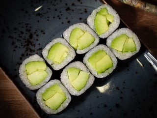 Hosomaki z awokado