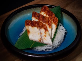 Sashimi z węgorzem