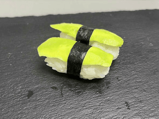 Nigiri z awokado