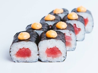 53. Spicy Maguro Hosomaki