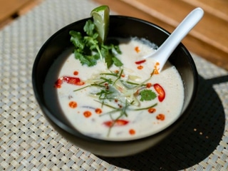 Tom Kha