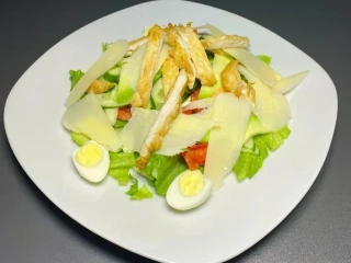 Салат з куркою