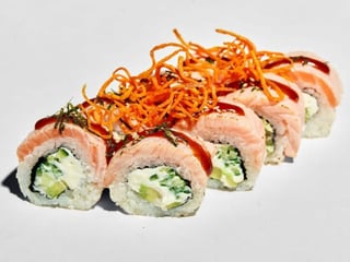 Flamed Philadelphia roll