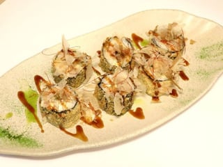 Warm Katsuoboushi roll