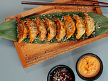 PIEROŻKI GYOZA Z WARZYWAMI 8szt.