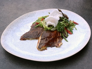 Дорадо в соусі хойсін