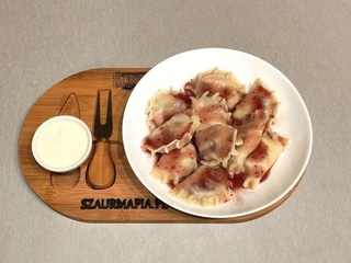 Pierogi z wiśniami