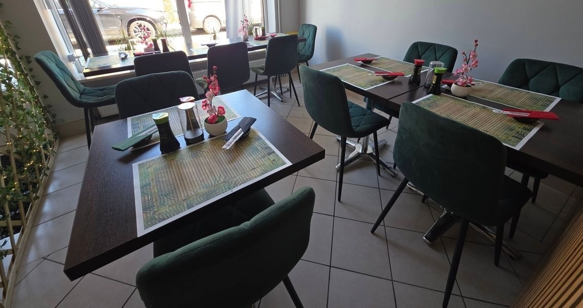wnętrze restauracji sushi Ostrołęka.jpg