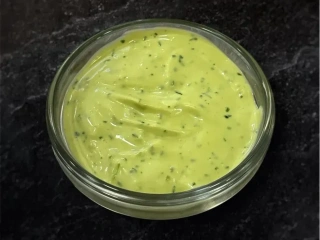 Часниковий