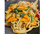 Udon s cerveném kari s kachním masem