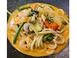Udon s mangovým kari s tofu