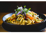 Yaki udon s kurecím masem