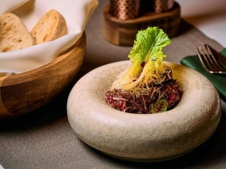 Тартар з яловичини з трюфельним айолі