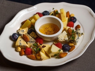 Антіпасті сирне