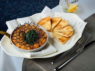 Квасоля тушкована з грибами