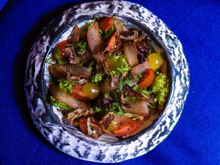 Салат з в'яленю куркою
