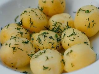 Картопля з зеленню (*)