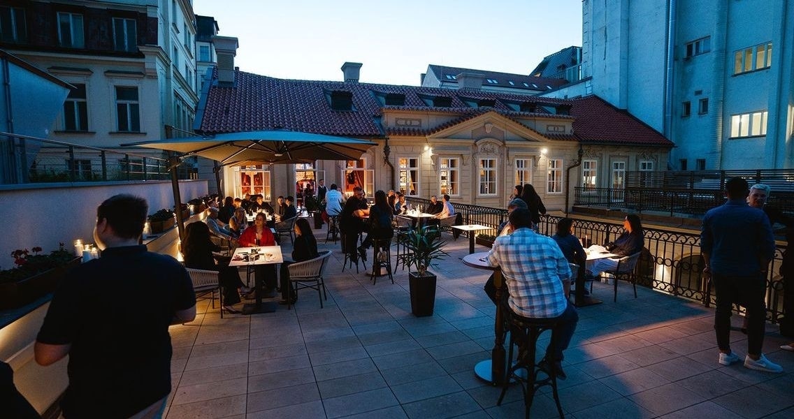 pianobarprague-79(1).jpg