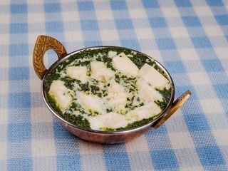 Chicken saag