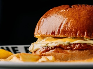 EASY CHEESE BURGER