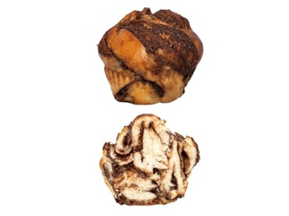 Булочка з шоколадом