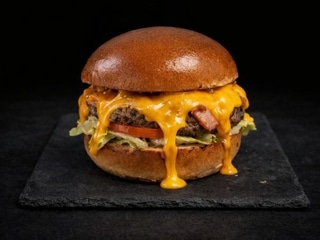 Cheddar Bomb Smash Burger