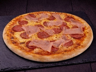 Malá Pizza Šunka＆Salám