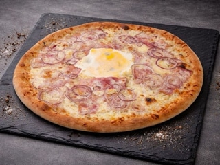 Malá Pizza Carbonara