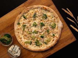 Pollo Broccoli 40cm