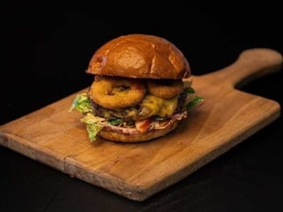Tom's Burger