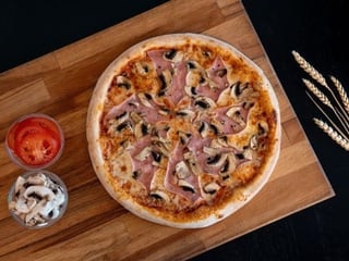 Capricciosa 32cm