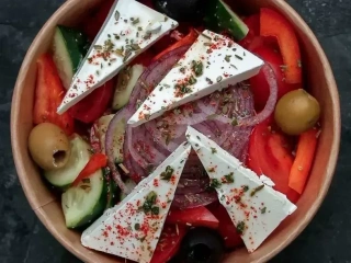 Салат "Грецький"
