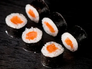Сяке Макі