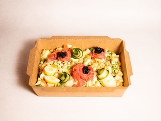 Олів'є із слабосолоним лососем