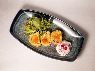 Філе запеченого лосося в листковому тісті