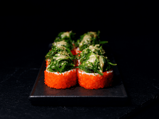 California ebi wakame 