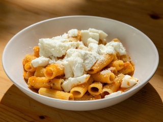 ALL'ARRABBIATA BURRATA