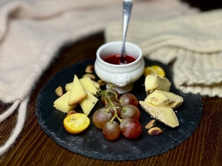 Савойська тарілка сирів