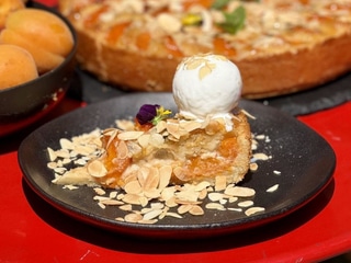 Tarte aux abricots et sa glace