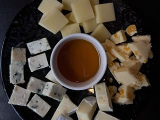 Сирна нарізка