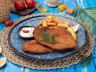 CHICKEN SCALOPE MILANESE